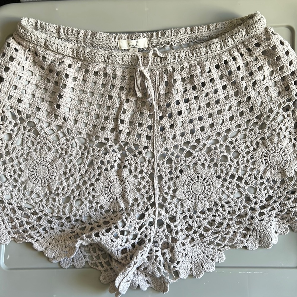 Shorts Boutique Style by Easel Size Small